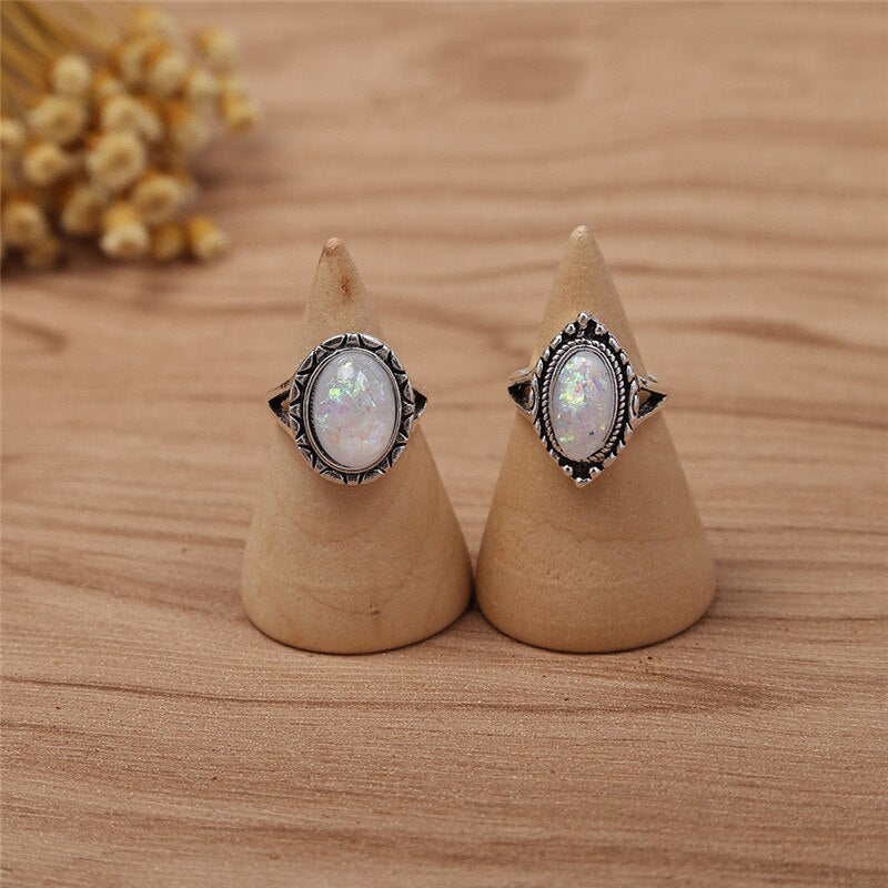 Anel Conjunto 8 Peças Prateado com Opalas  11/18