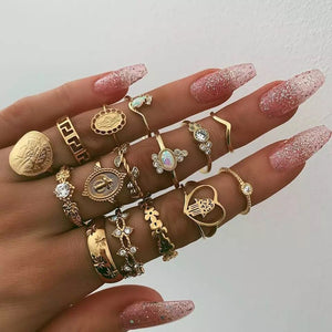 Anel Conjunto 15 Peças Dourado com Strass 14/18
