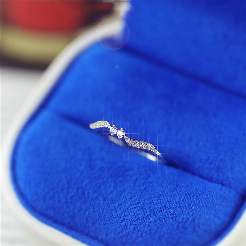 Anel Fino Prateado Strass Duplo Pequeno Tam 14,15,16,18,19,21,24