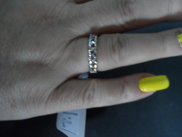 Anel Conjunto 3 Peças Dourados Coroa/Strass 9/18/19