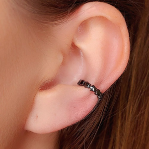 Piercing Fake Folheado Rodhium Forma de Estrelinhas