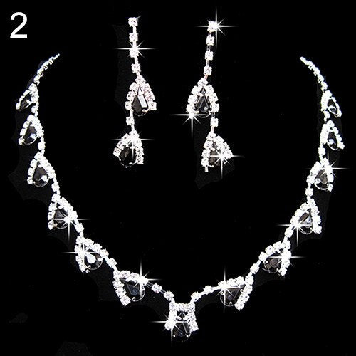 Conjunto Colar e Brinco Prateado com Strass