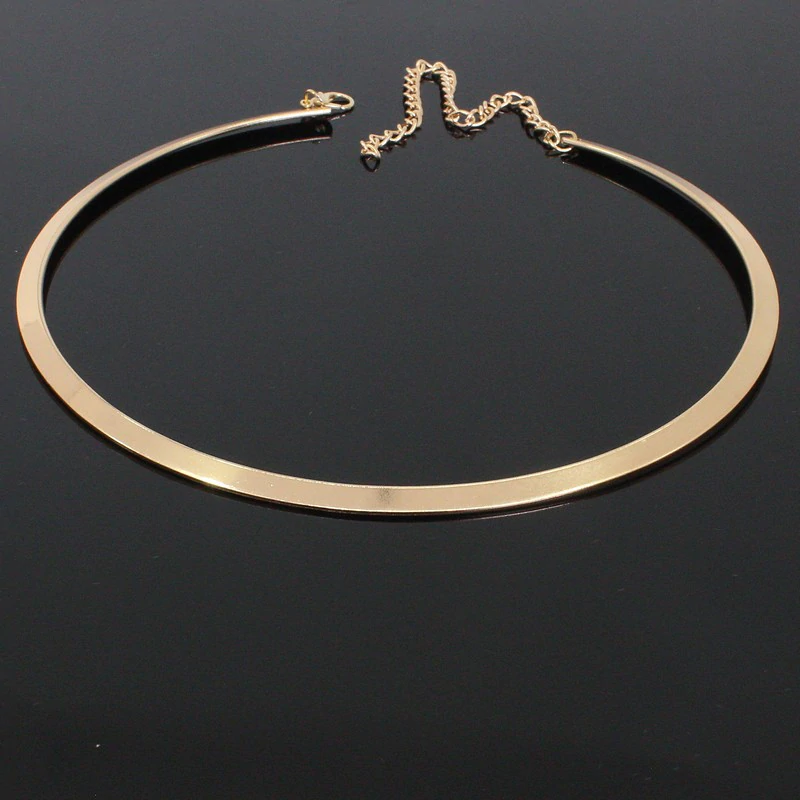 Colar/Gargantilha Dourado Curta Punk